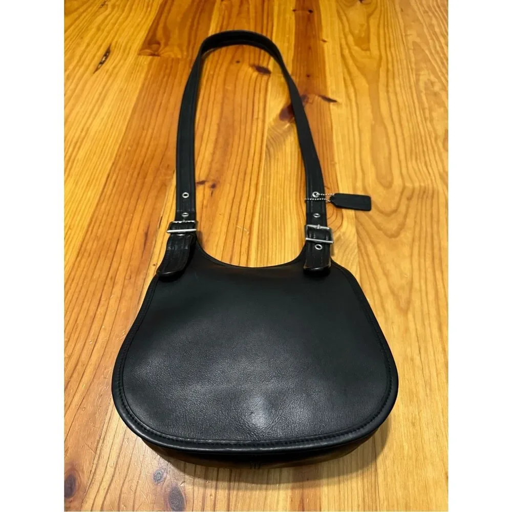 Coach 9949 Faith Oliver Legrone Legacy- 90s Y2K Vintage - Black